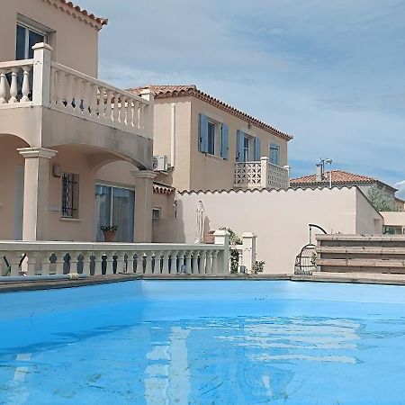 Villa Semaphore Salin de Giraud Bagian luar foto