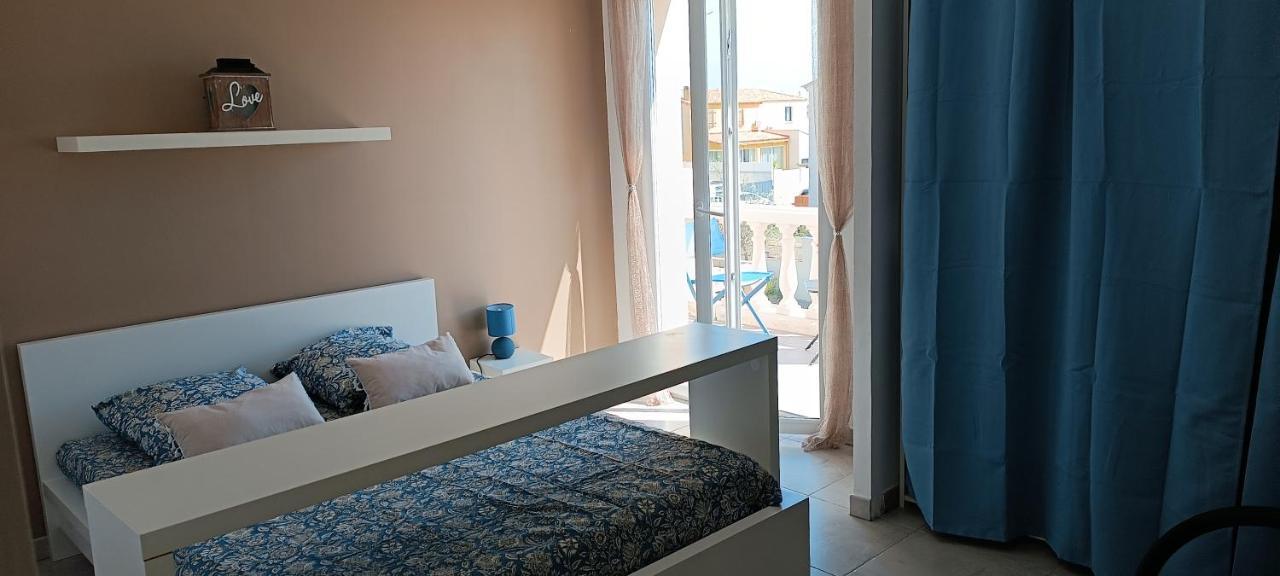 Villa Semaphore Salin de Giraud Bagian luar foto